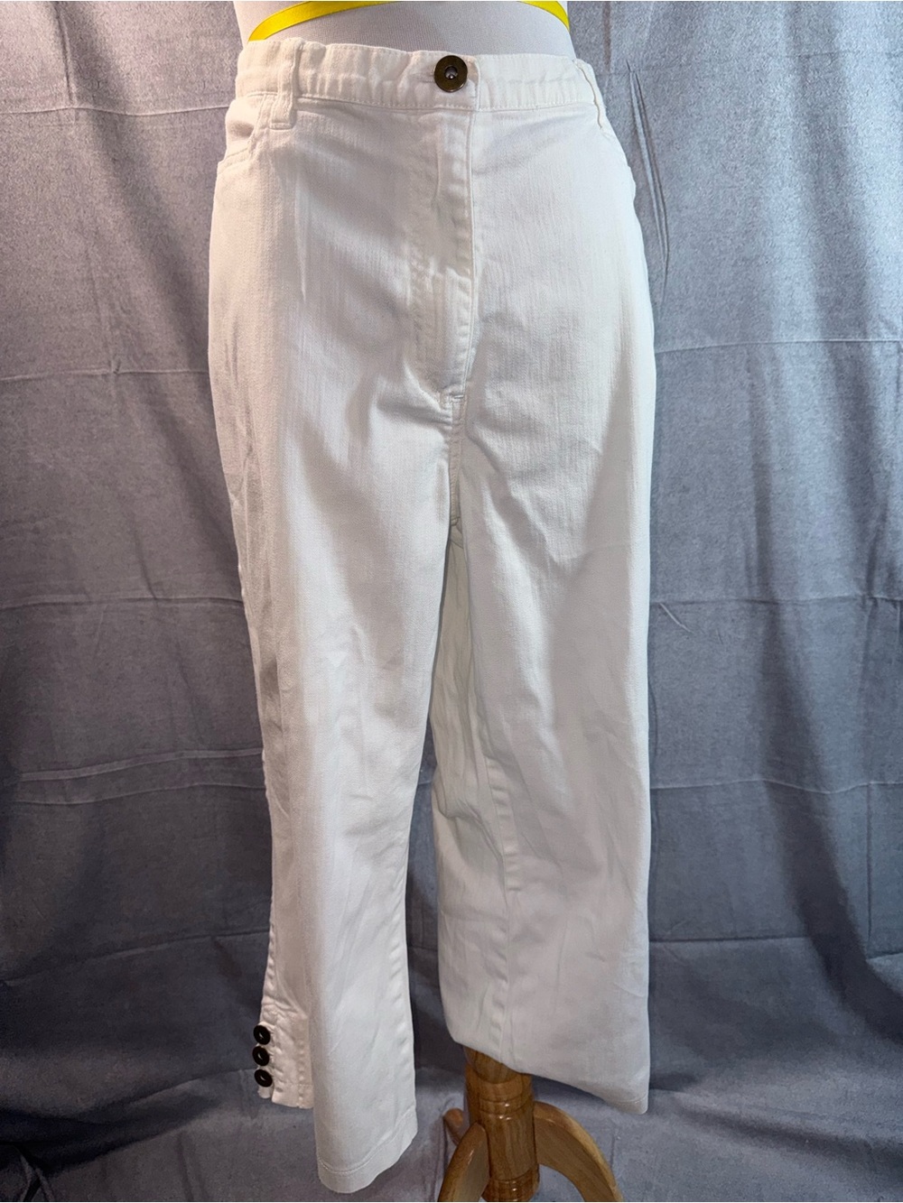 2394-Multiples White Cropped Straight-Leg Women's Pants with Hem Button Detail